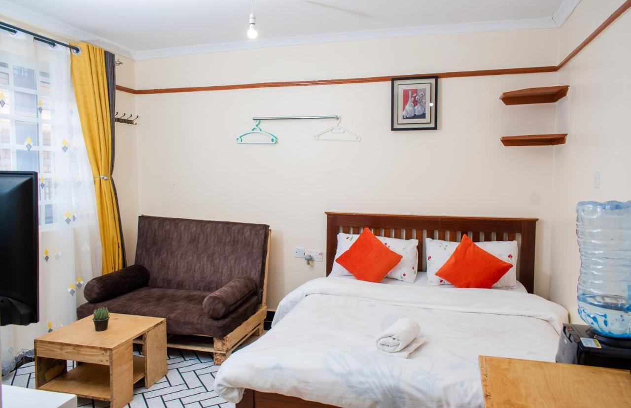 Shalom Apartments 나이바샤 외부 사진