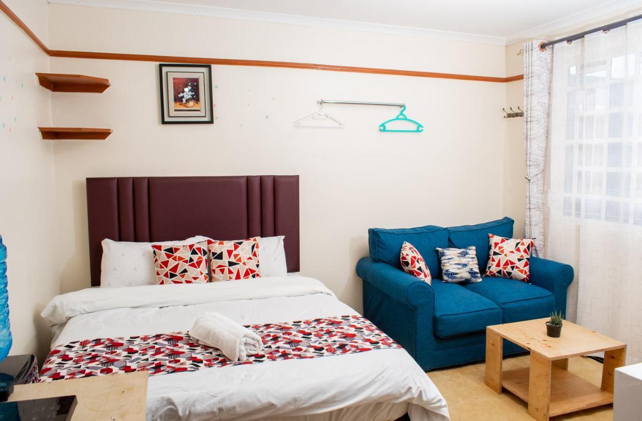 Shalom Apartments 나이바샤 외부 사진