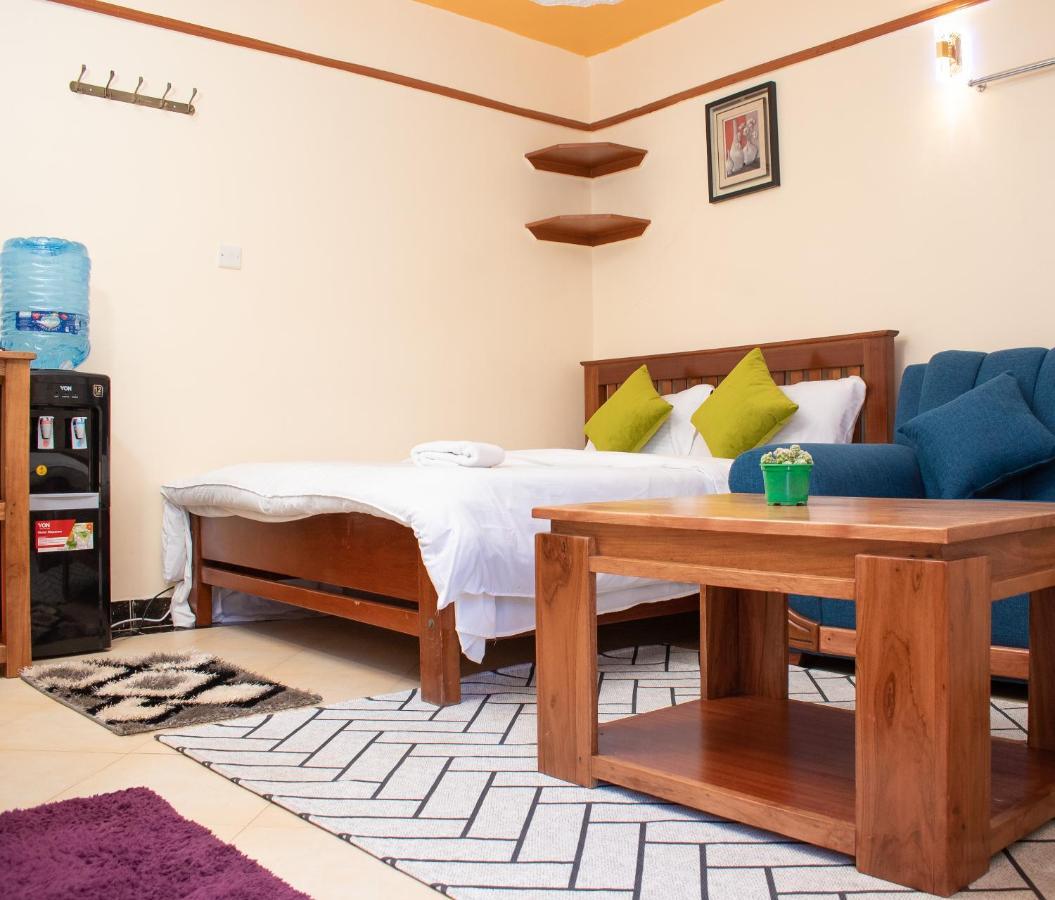 Shalom Apartments 나이바샤 외부 사진