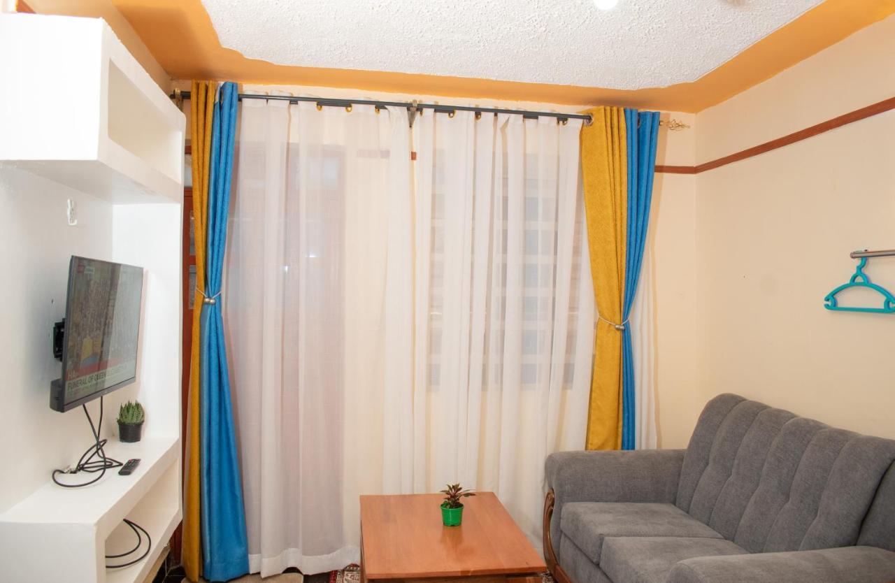 Shalom Apartments 나이바샤 외부 사진