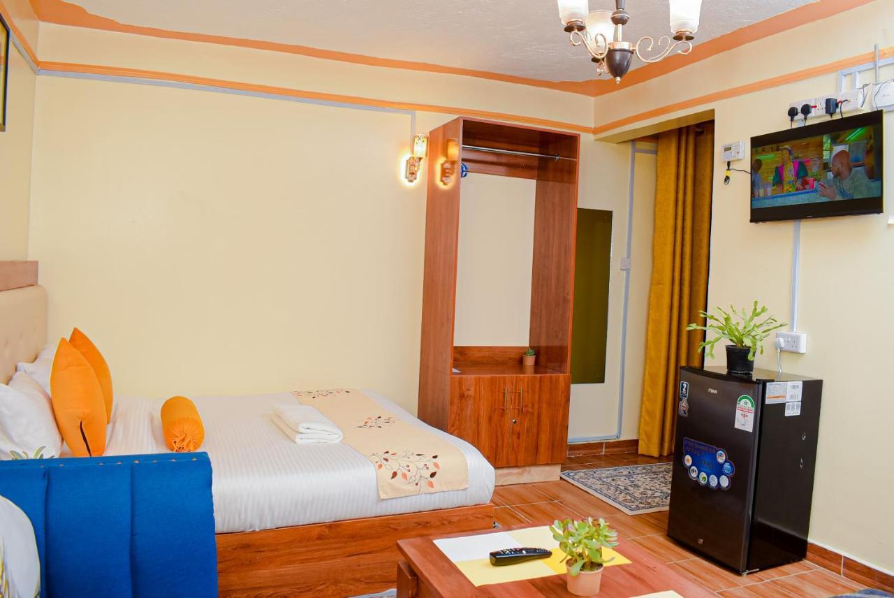 Shalom Apartments 나이바샤 외부 사진